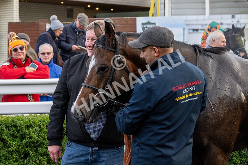 171026-Race 7-Lexington Blitz-8671 - Race 7 4.45pm William Hill Catterick Dash Handicap