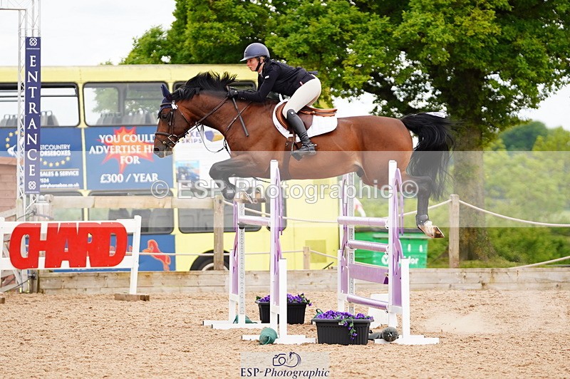 240524A-121132-03402 - Cls 15 Foxhunter