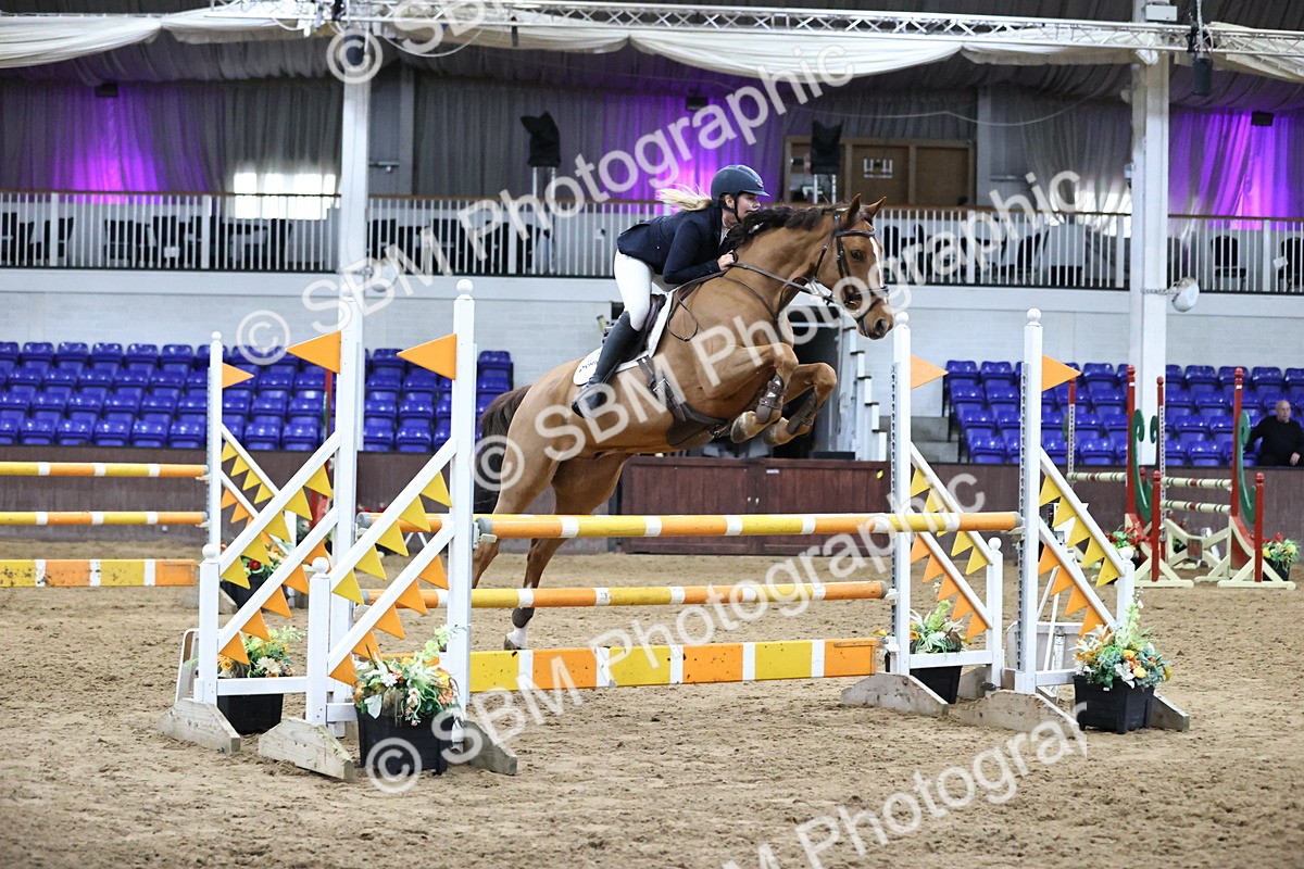 SBM_001963 - Class 4 - Senior Newcomers - 1.10m Open
