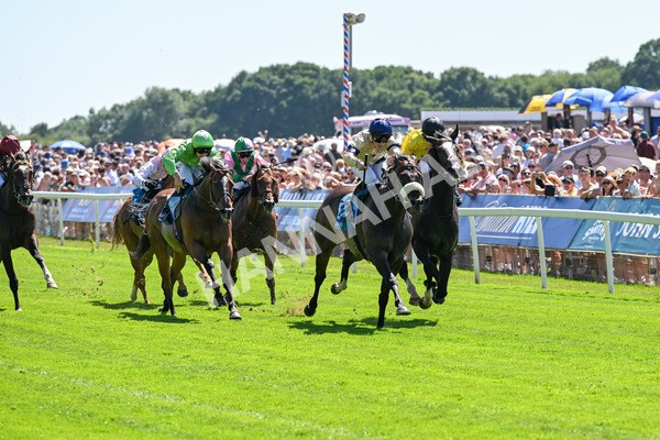 120725-Race 2-Washington Heights-0135 - Race 2 2.35pm John Smith's City Walls Stakes