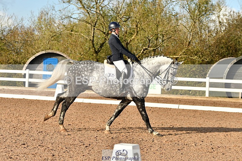 231104A-135102-00711 - Cls 15 Music Adv Medium