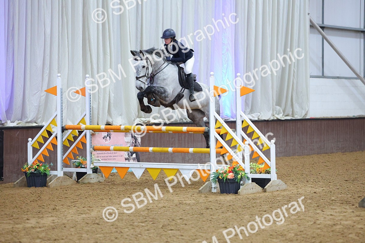 SBM_010572 - Class 23 - Senior Newcomers/ 1.10m Open - First Round (1.10m)