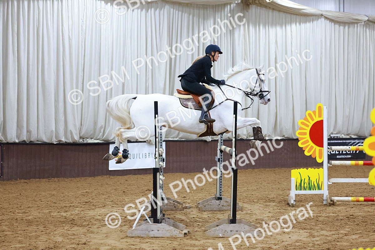 SBM_002368 - Class 5 - Senior Foxhunter 1.20m