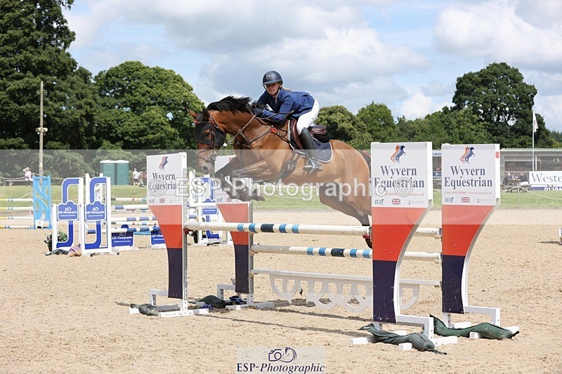 240711-113500-26248 - Cls 121 1.10m Open