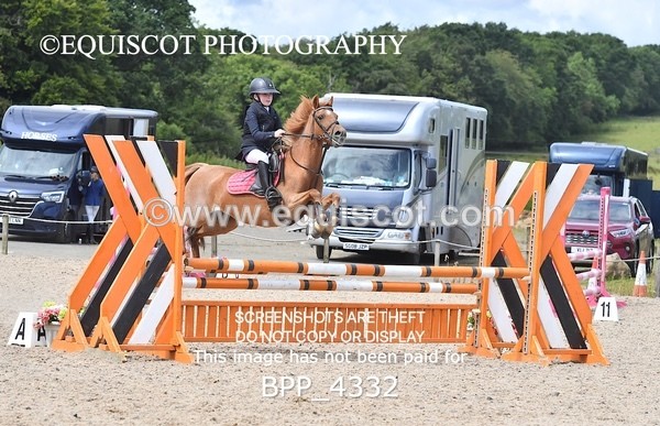 BPP_4332 - CLASS 19 SUN Springboard 128cm/ 138cm Restricted Handicap