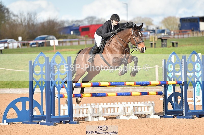 240306A-143106-01668 - Cls 4 Newcomers and 1.10m Open