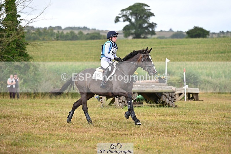 250803A-140307-14970 - O-692-Izzi.Kirk-OMIGOSH