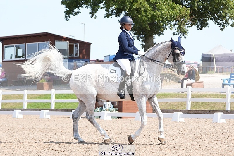 250817-125259-09192 - 156-Layla.Ambersley-BroadbentGalwaybay.Buddy