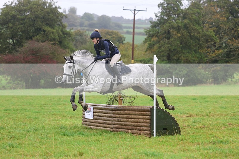 3E7A1237 - Class 2: 70cm: Half Roll Top