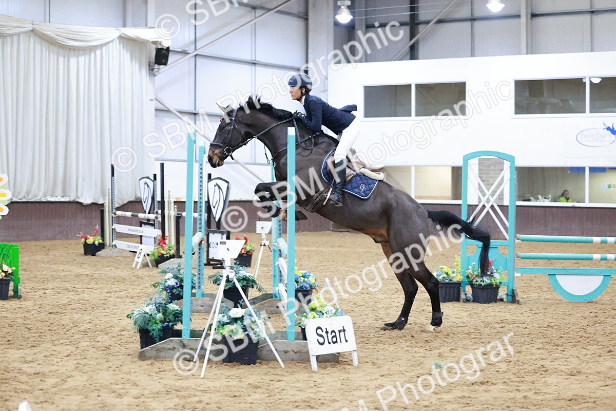 SBM_007632 - Class 24 - Nupafeed Supplements Senior Discovery/ 1m Open