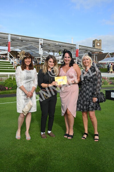 yr23072021r1-17 - Race 1 6.00pm John Wright Electrical Silk Series Lady Riders Handicap