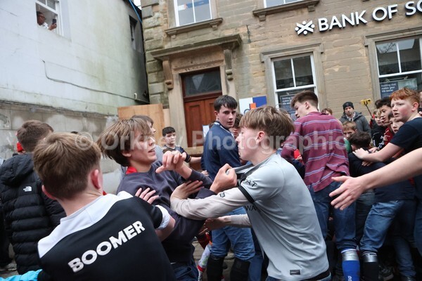 AA075931 - Christmas Boys Ba'