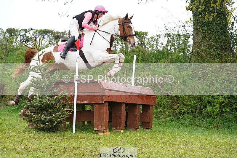 250418-101044-00936 - 075-Susan-Joy.Keeping-WARPAINT