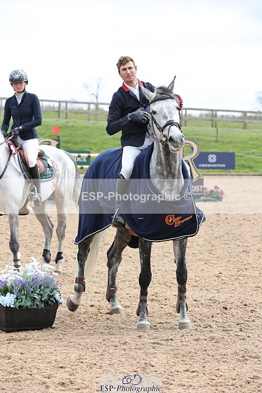 240419A-111754-06402 - Cls 2, 2 Star Small Tour 1.30m