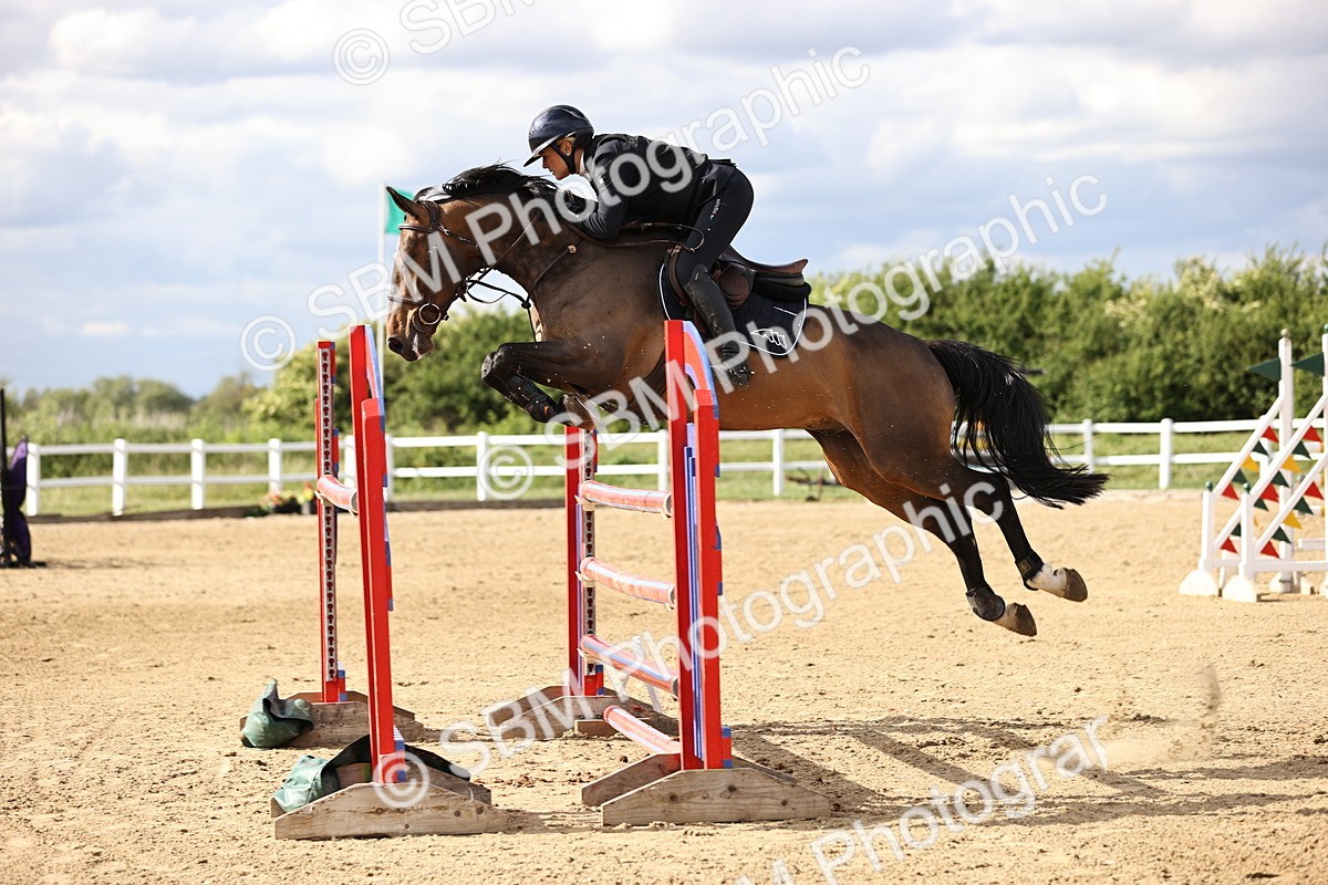 SBM_003869 - Class 13 - Senior Foxhunter - 1.20m