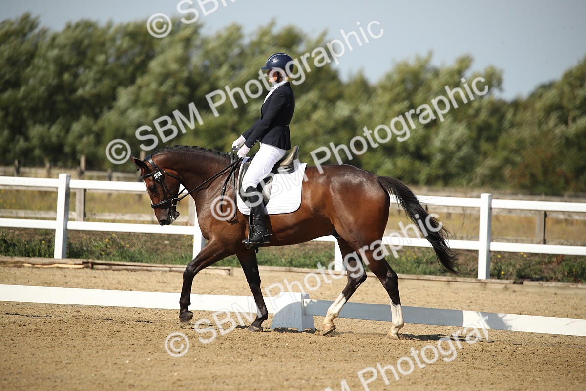 SBM_004108 - Class 11 - Novice 5 - 10.24-11.20