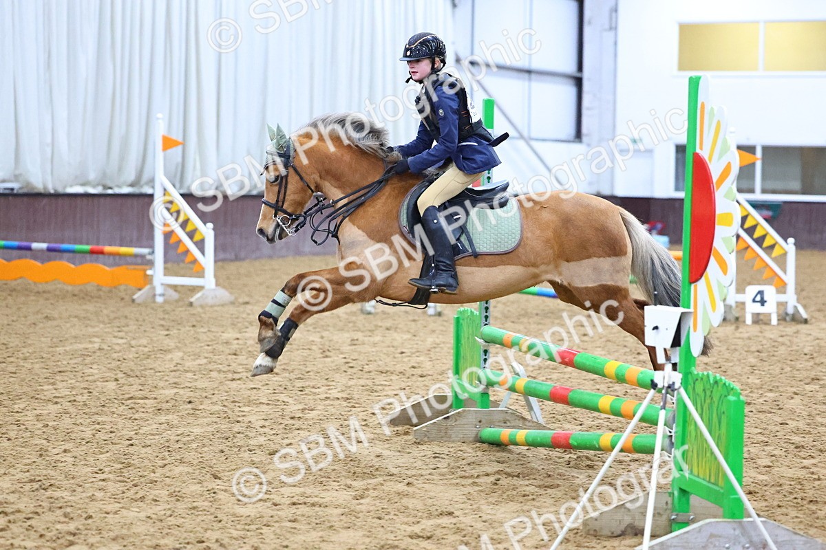 SBM_001506 - Class 4 - Festive Fences - 70cm