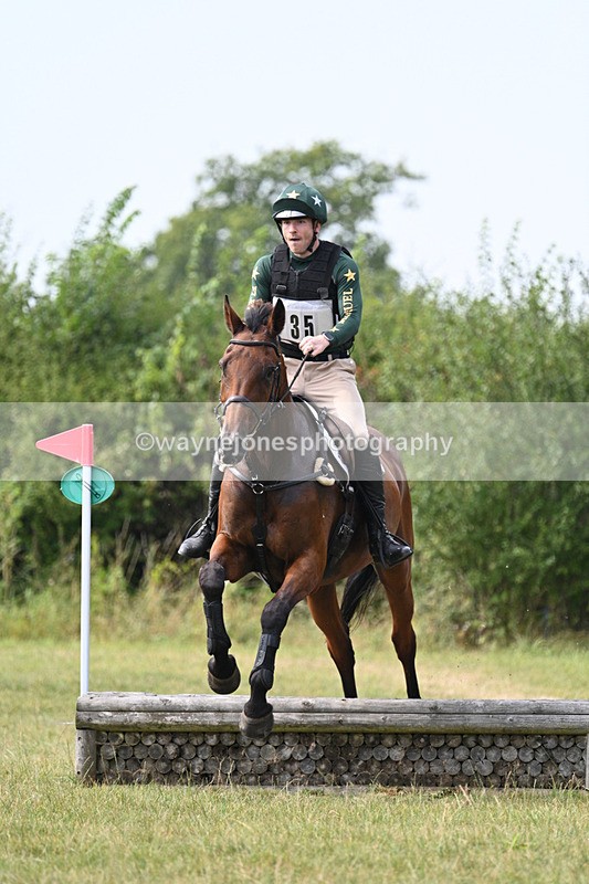 WJ7_7332 - 60cm XC Time 13:54 to 14:20
