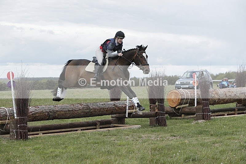 BVHT 140517  NXC -410 - Class 2 XC Novice 14/05/17