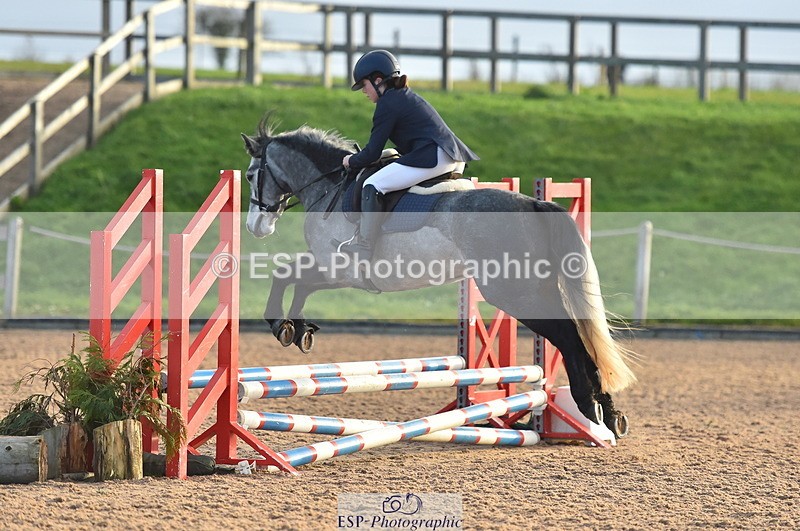 231119A-083130-03986 - Sun Clear Round