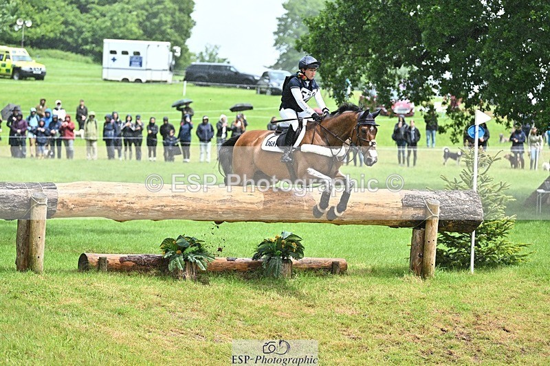 240526-133740-22954 - 520-LONDON_52-Laura_Collett