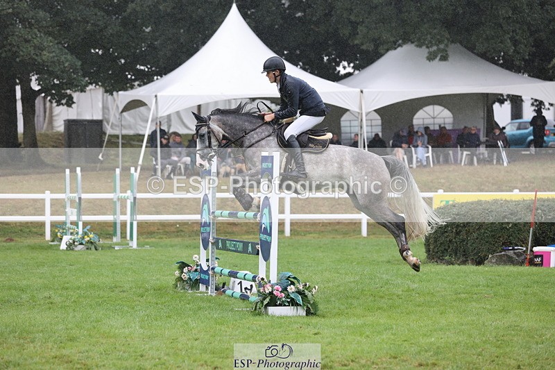 250830A-132921-06687 - Cls 16 Snr Newcomers and 1.10m Open