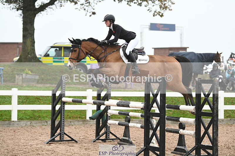 241103A-111349-07722 - SUN Cls 21 Snr Newcomers and 1.10m Open