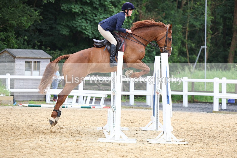3E7A6278 - Class 8: Senior Newcomers/1.10m open