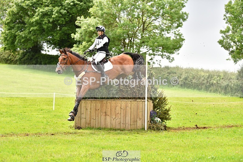 240526-141946-23467 - 501-BRUNO_FG-Edie_Campbell