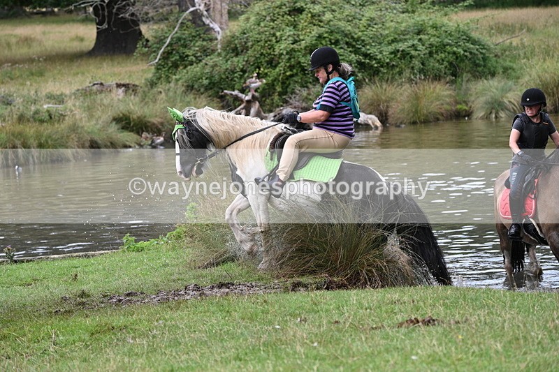 WJ7_2269 - Time at Water 11:14 to 11:36