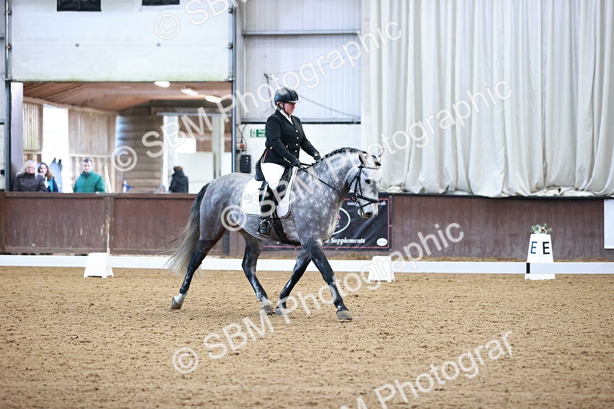 SBM_000165 - Class 2-3 - Prelim 5 Novice 4