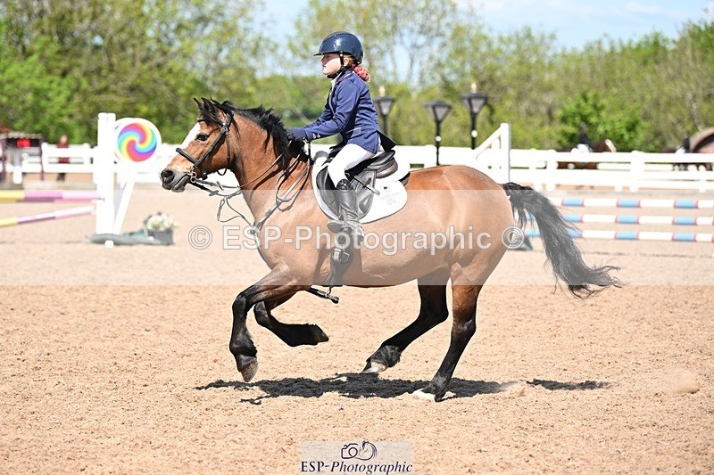 250504-121215-03120 - Cls 17+18 Club and Schools 80cm