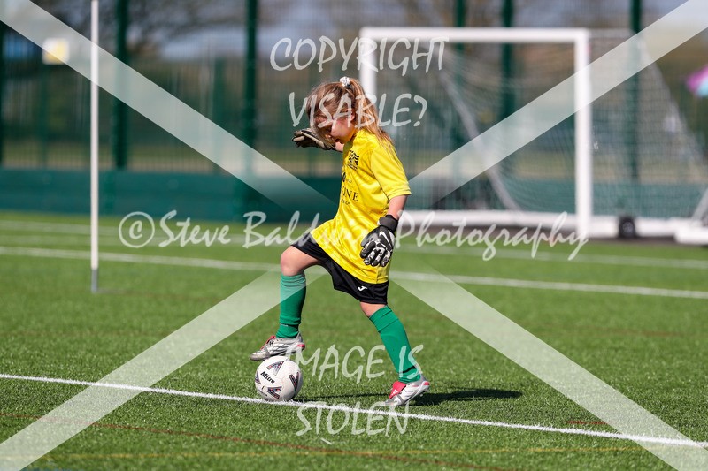 1DX20331 - 2026-03-21 FC Abbey Meads U9 Purple Girls V Stratton Juniors FC U9 Pheonix Girls