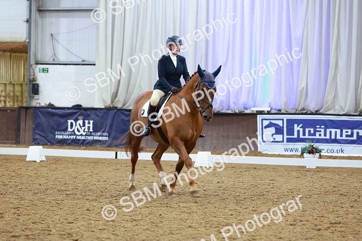 SBM_004241 - Class 12 - E2 Championship - 14.50-15.53
