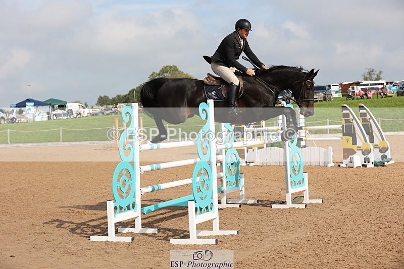 230915A-111437-01685 - Cls 2 Snr Foxhunter