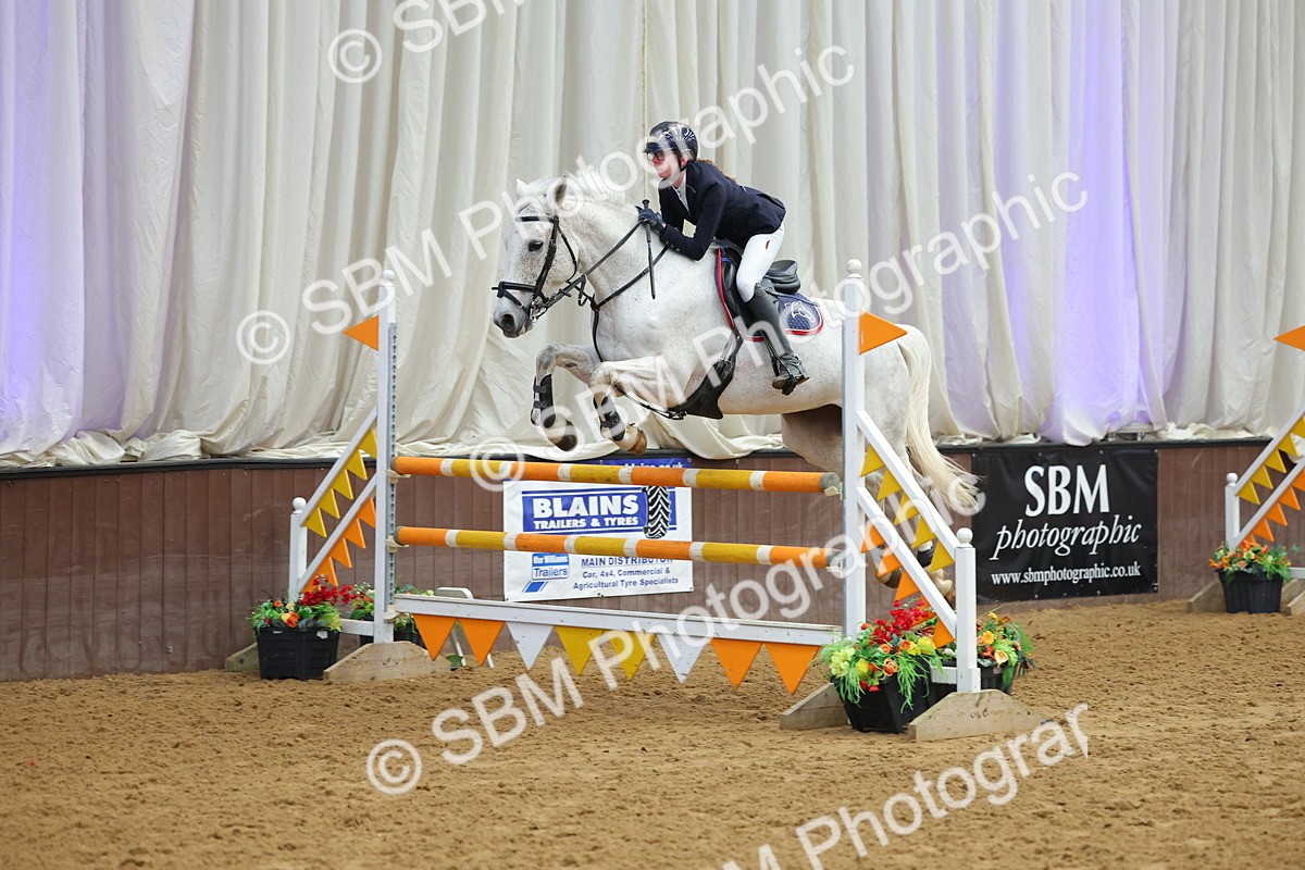 SBM_010804 - Class 23 - Senior Newcomers/ 1.10m Open - First Round (1.10m)