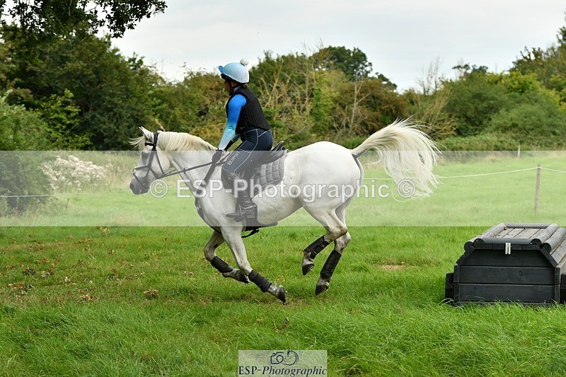 230817-144446-01372 - Theo's 2nd Group - XC