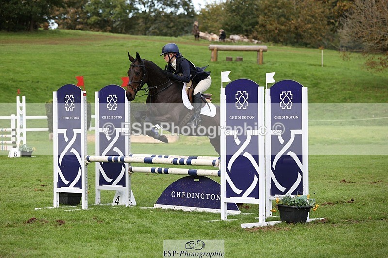 231022-135937-28002 - 435-TIMASSINI-Lana.Bennett-TrotUp+SJ