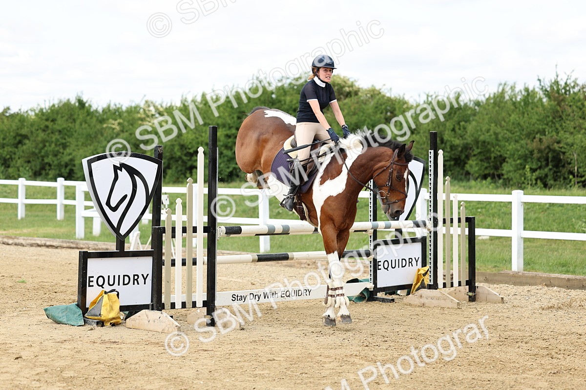 SBM_005284 - Class 18 - Senior 1.05m Open