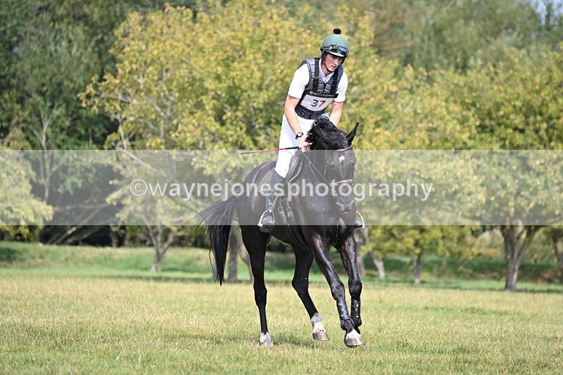 WJ6_2322 - 60cm XC Time 14:21 to 14:47