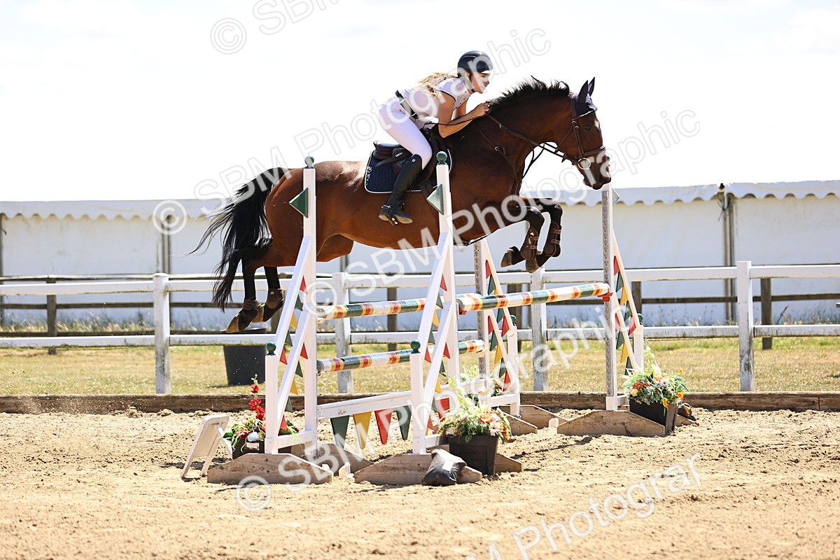 SBM_014760 - Class 15 - Senior Newcomers - 1.10m Open