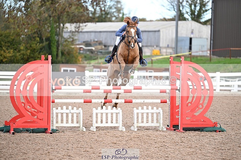 251022-125125-00440 - Cls 4 Snr Newcomers 1.10m