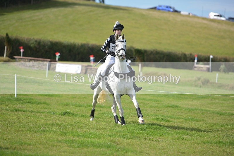 RAY_8205 - Class 1: Trebudannon Open: Red Table