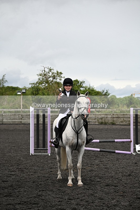 WJ6_0360 - Class 13 Novice 60cm