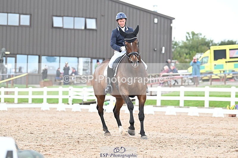 250907-153856-10990 - 131-Brendan.TeggFoxcourt.Solar.Eclipse