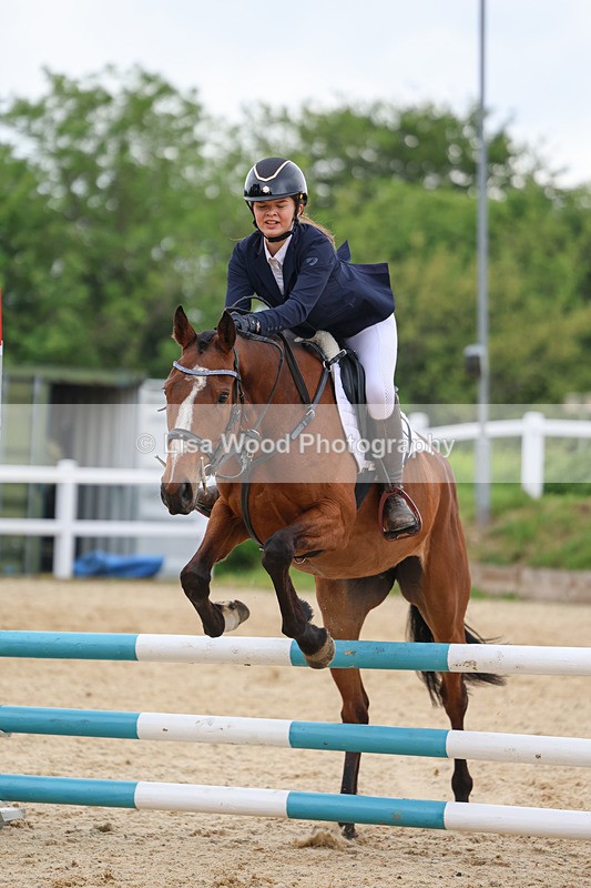 3E7A0044 - Class 12: Junior 80cm