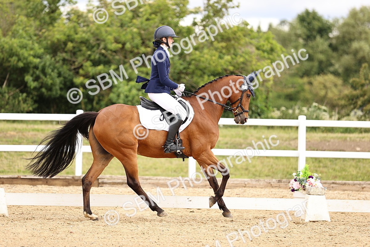 SBM_002800 - Class 2 - Novice 4 - 12.00-13.10