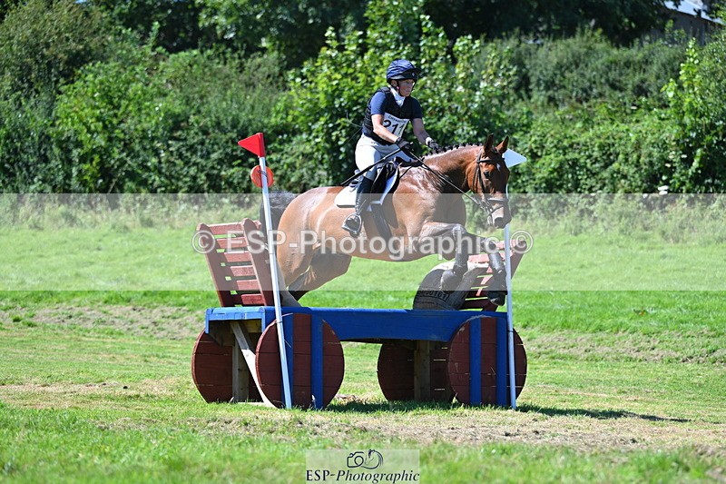 240811A-144405-05544 - 211-