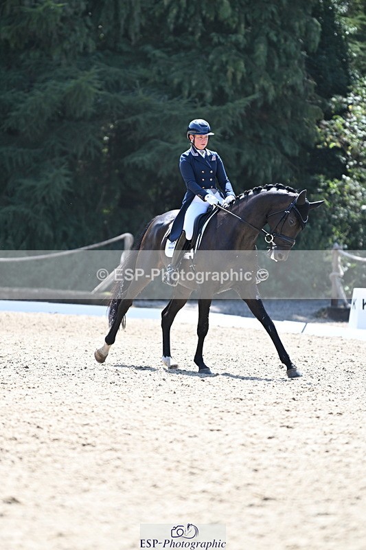 250810A-140020-07166 - 070-Abbie.NewburySeagry.Firstamour