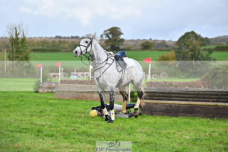 251025A-100252-16524 - D-330-Kathryn.Virjee